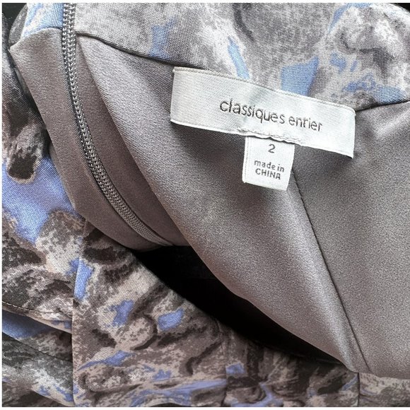 Classiques Entier 100% Silk Dress Ruffle Neckline, Hidden Zipper Woman's Size 2 - Picture 4 of 4